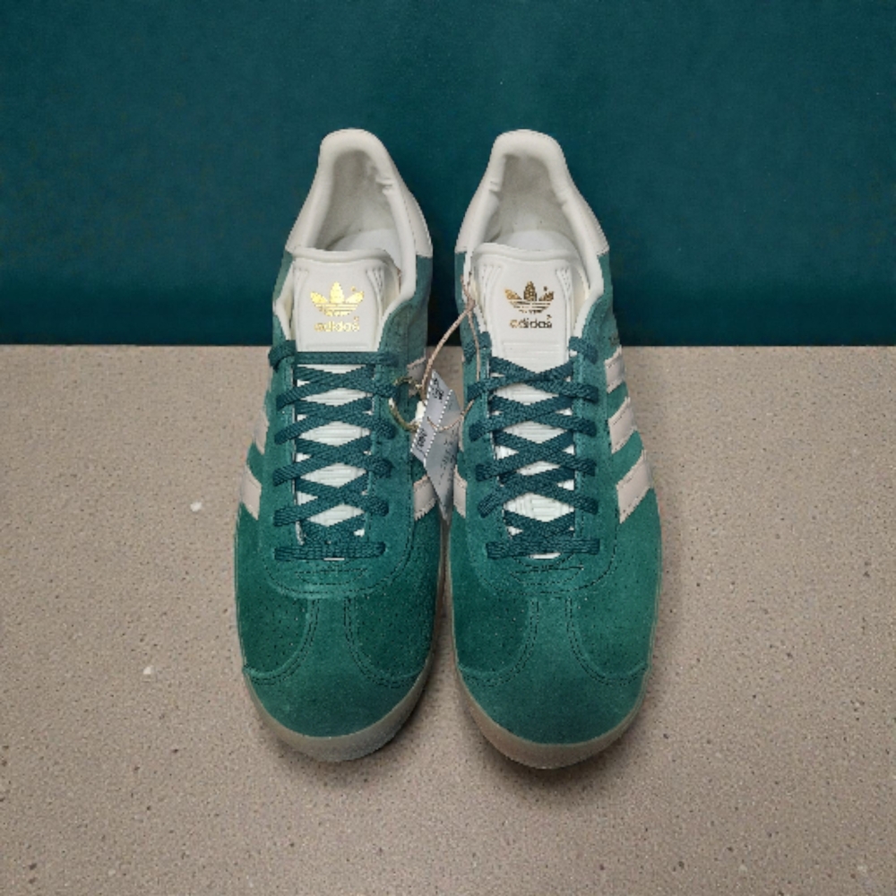 Adidas Green and Tan  Classic Sneakers